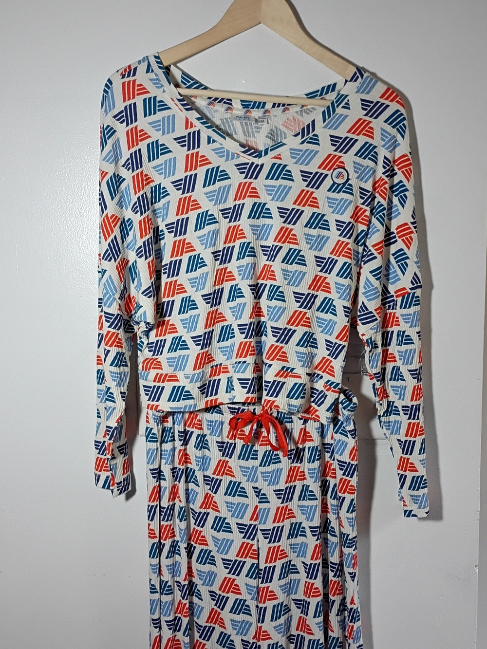 Women's Medium Aldi's Navy & Red Pajama Set with Tie Waist